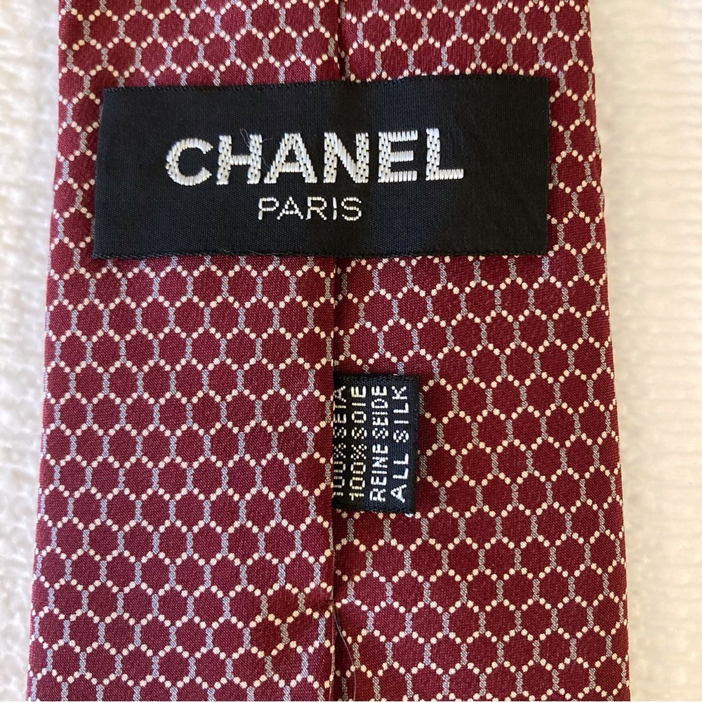 Chanel Paris Men’s Tie. Monogrammed Luxury 100% Silk. Made In Italy. Designer - Picture 2 of 8